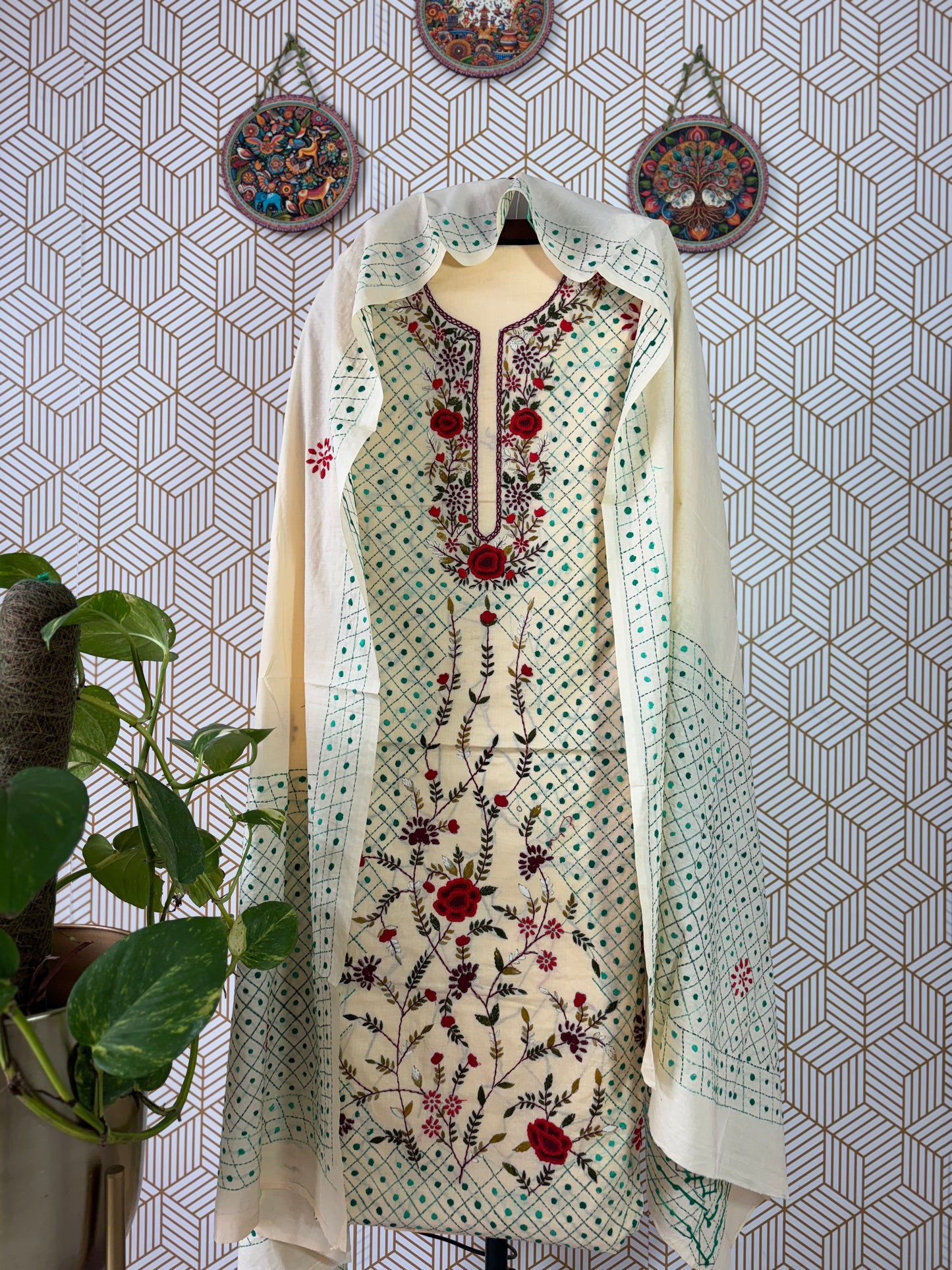 Bengal Handloom – Parsi Work and Knot Work Pure Cotton Embroidered Suit Set