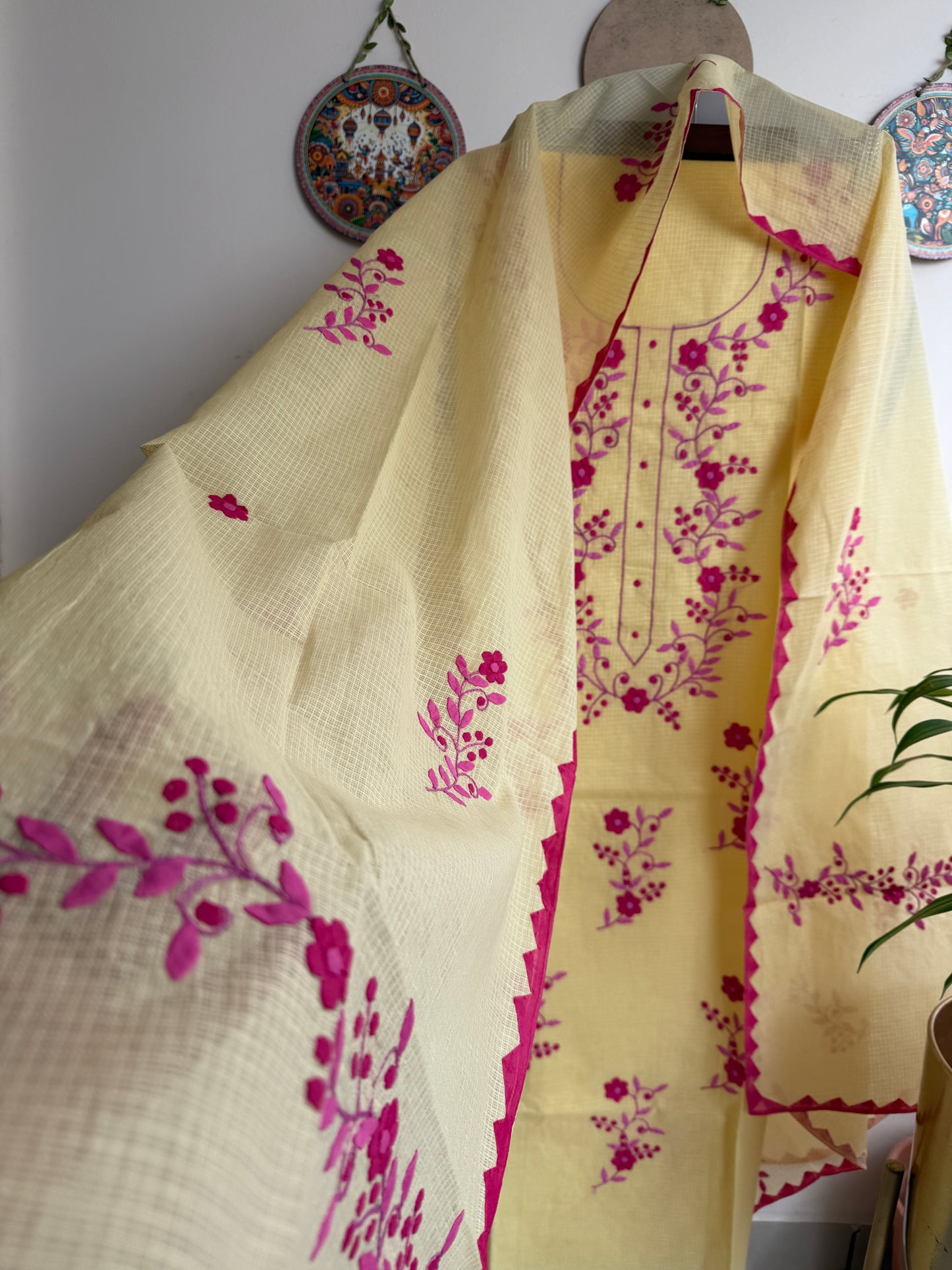 Aligarh's Tradional handcrfted Phoolpatti (applique)- Colored Base with Muliticolor Phoolpatti