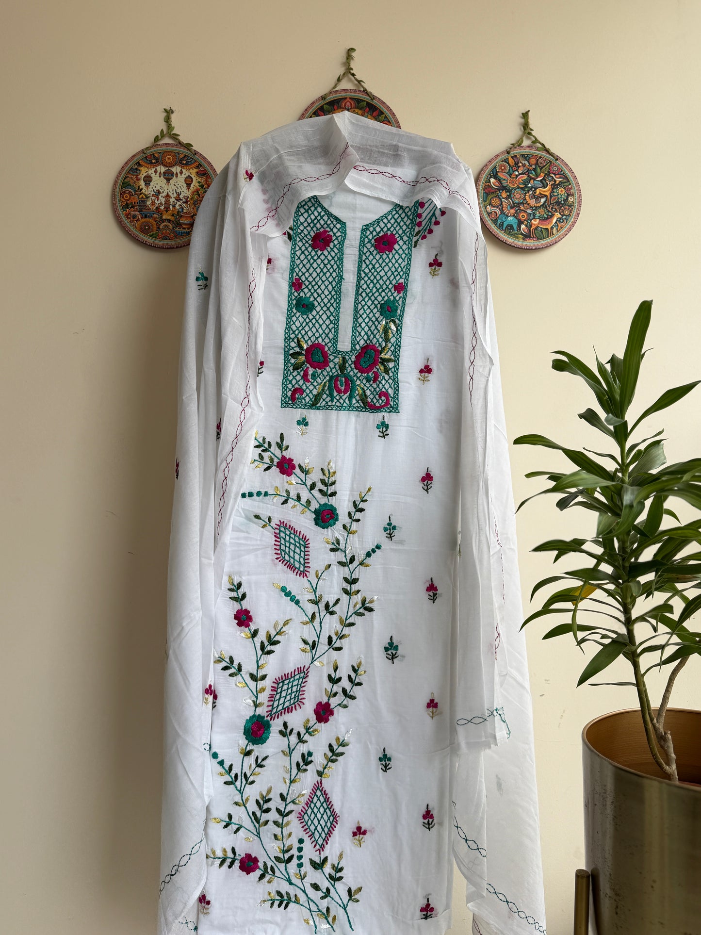 Bengal Handloom – Parsi Work Pure Cotton Embroidered Suit Set