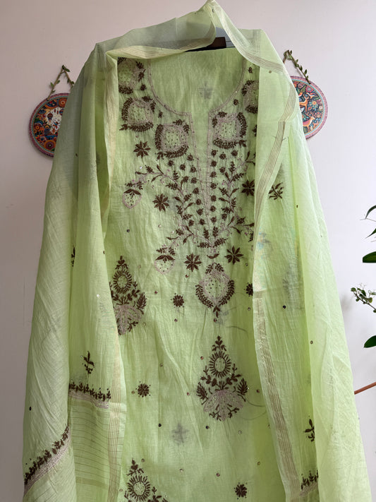 Lucknowi Chikankari in Mul Chanderi with add on Mukaish Work