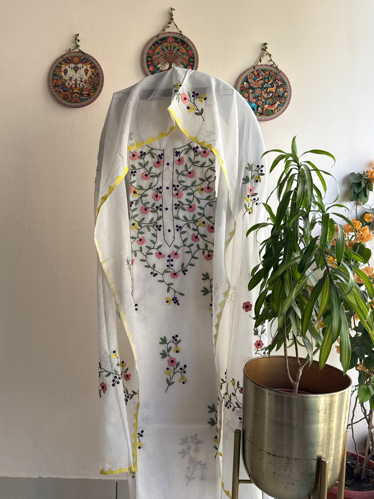 Aligarh Handcrafted Phoolpatti Applique Suit Set – Multicolor on White