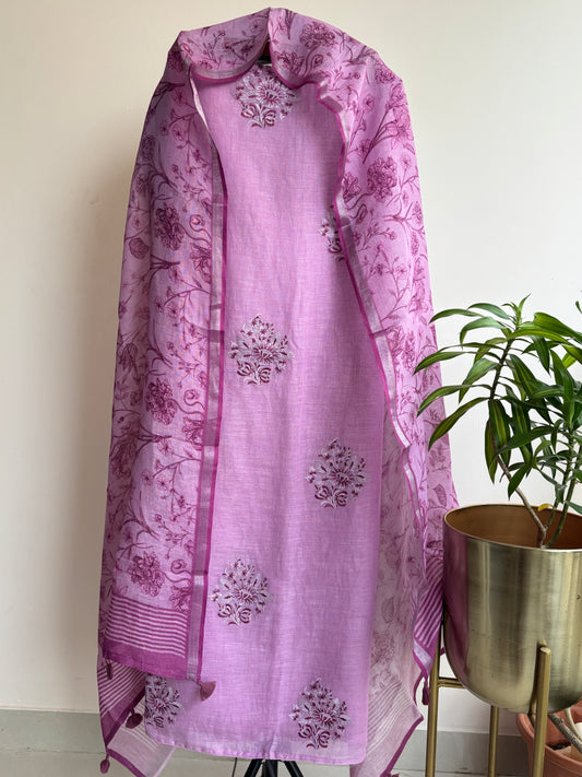 Pure Linen Hand-Embroidered Suit – Where Comfort Meets Luxury
