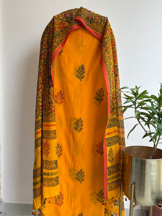 Handcrafted Jamdani Mul Cotton Suit with Kalamkari Dupatta – A Blend of Grace & Heritage