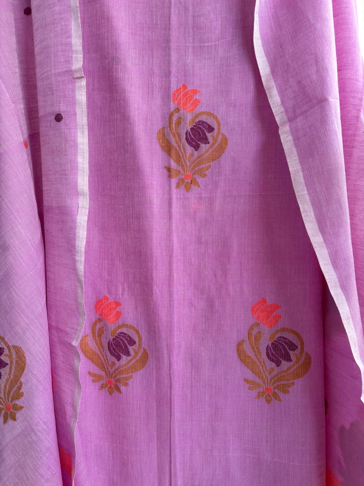Elegant Jamdani Cotton Ensemble – A Timeless Heirloom