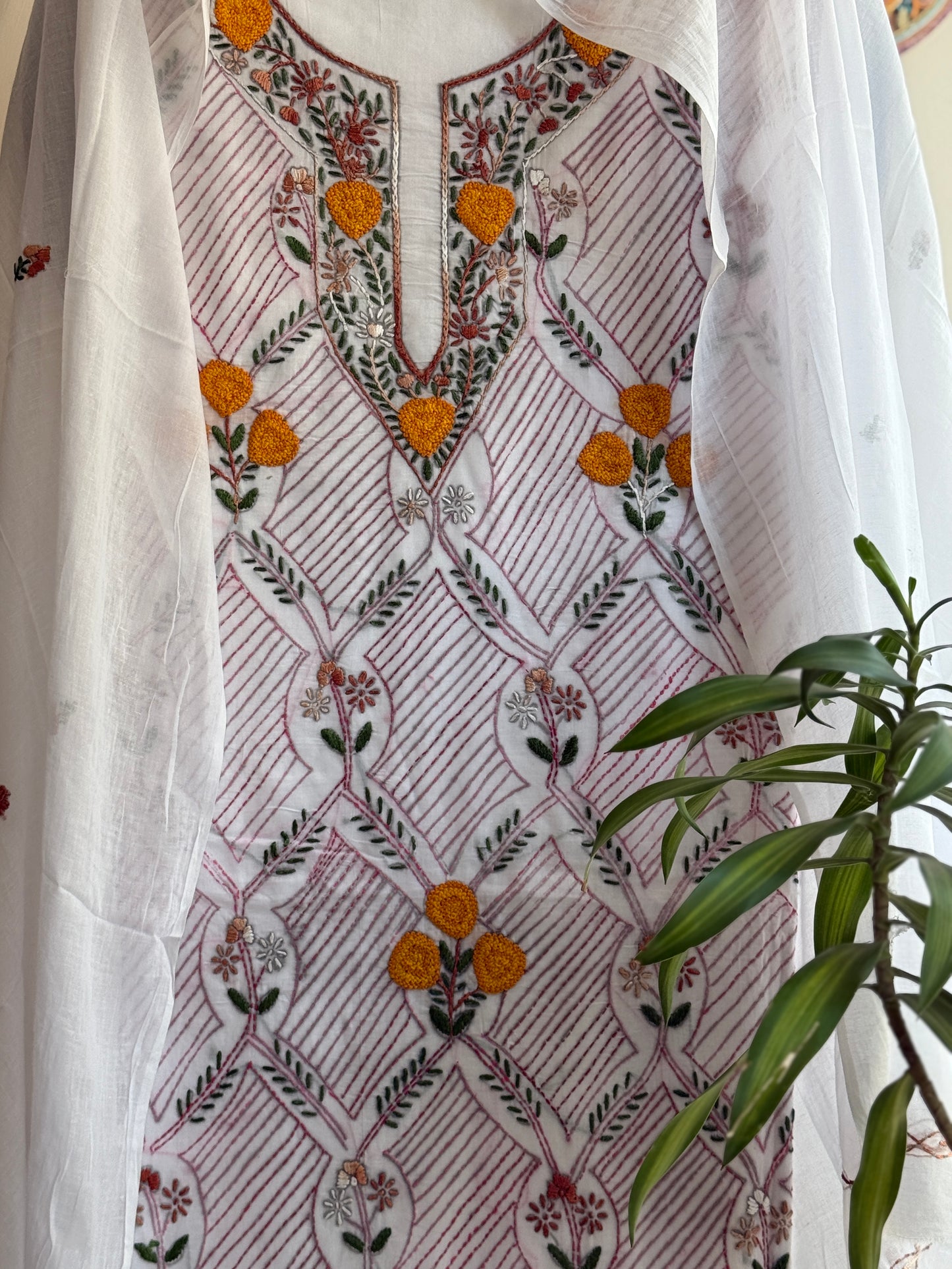 Article No. 3 phulkari-parsi-kantha-knot-work-pure-cotton-suit-set-vastrasar-bengal-handloom