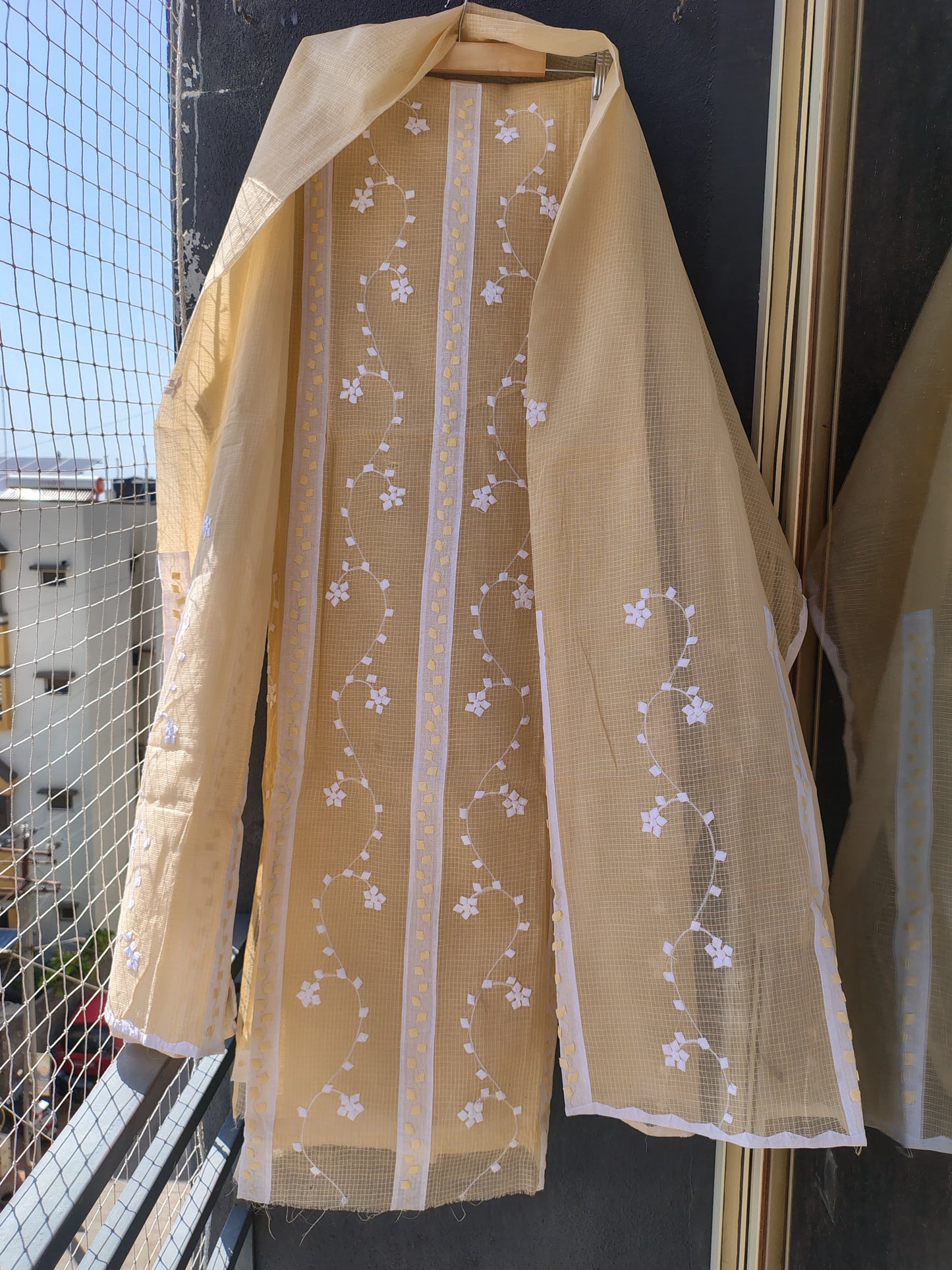 Aligarh's Tradional handcrfted Phoolpatti (applique)- White Patti with Colorfull Base