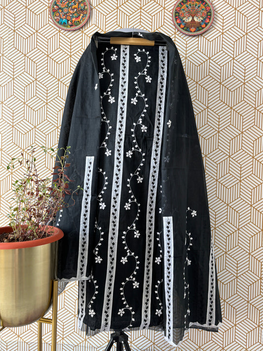 Aligarh's Tradional handcrfted Phoolpatti (applique)- White Patti with Colorfull Base