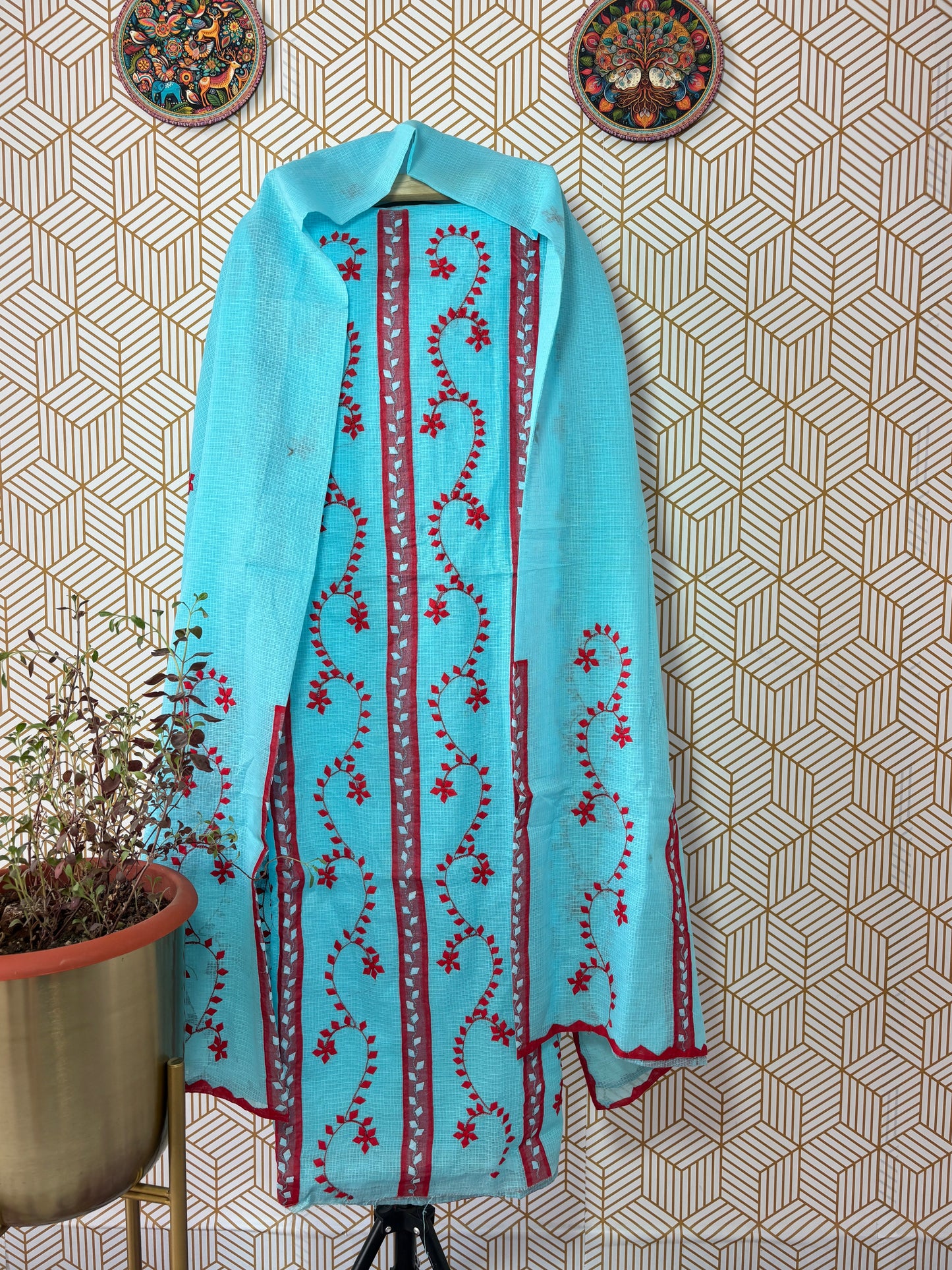 Aligarh's Tradional handcrfted Phoolpatti (applique)- Blue Base