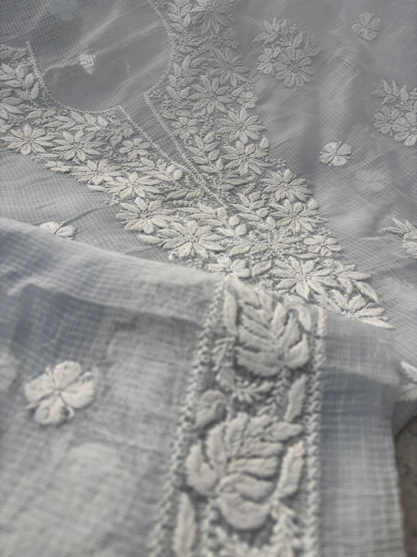 Lucknowi Chikankari thread work in Kota Doria- White Thread on colorful base