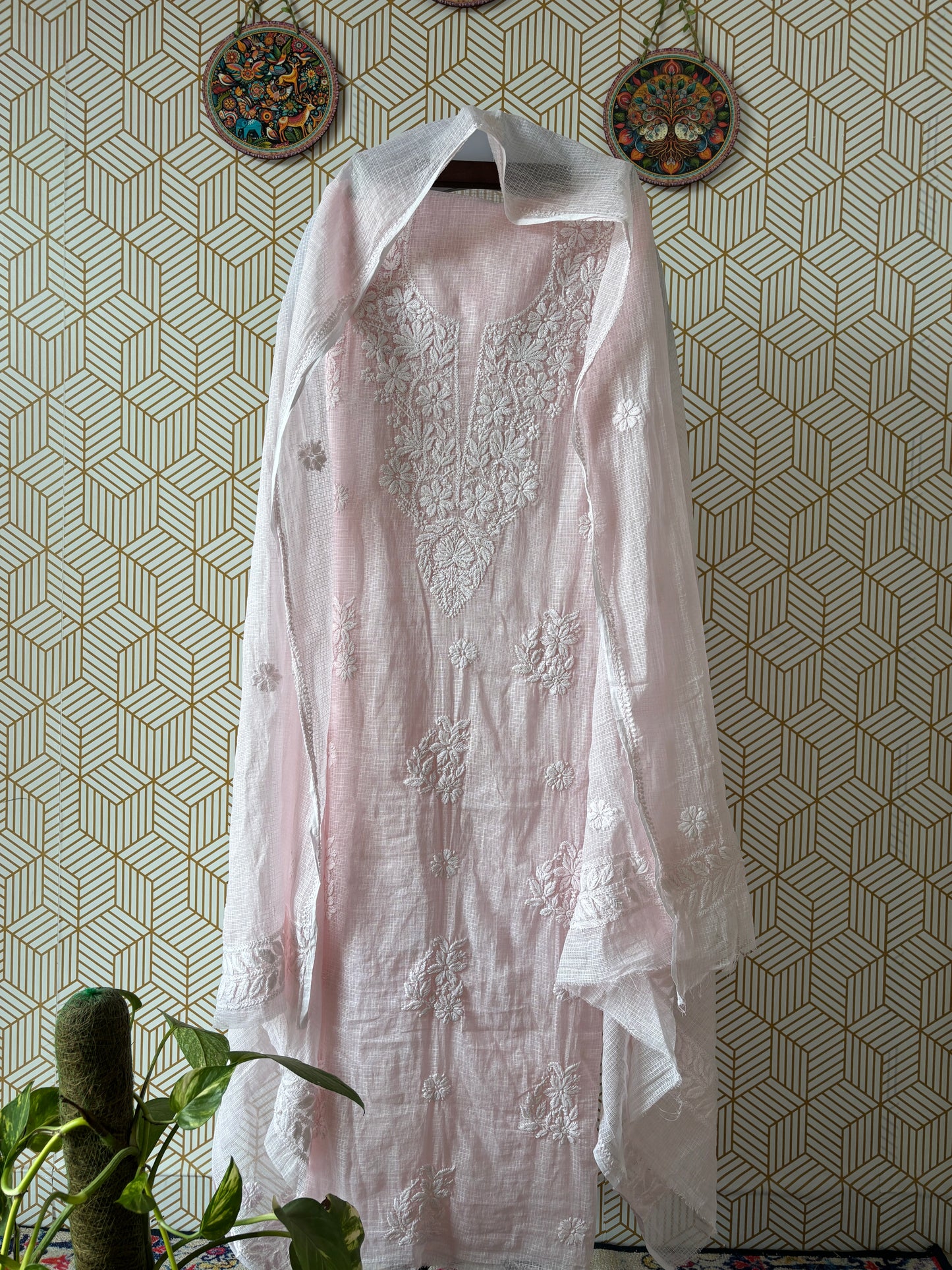 Lucknowi Chikankari thread work in Kota Doria- White Thread on colorful base