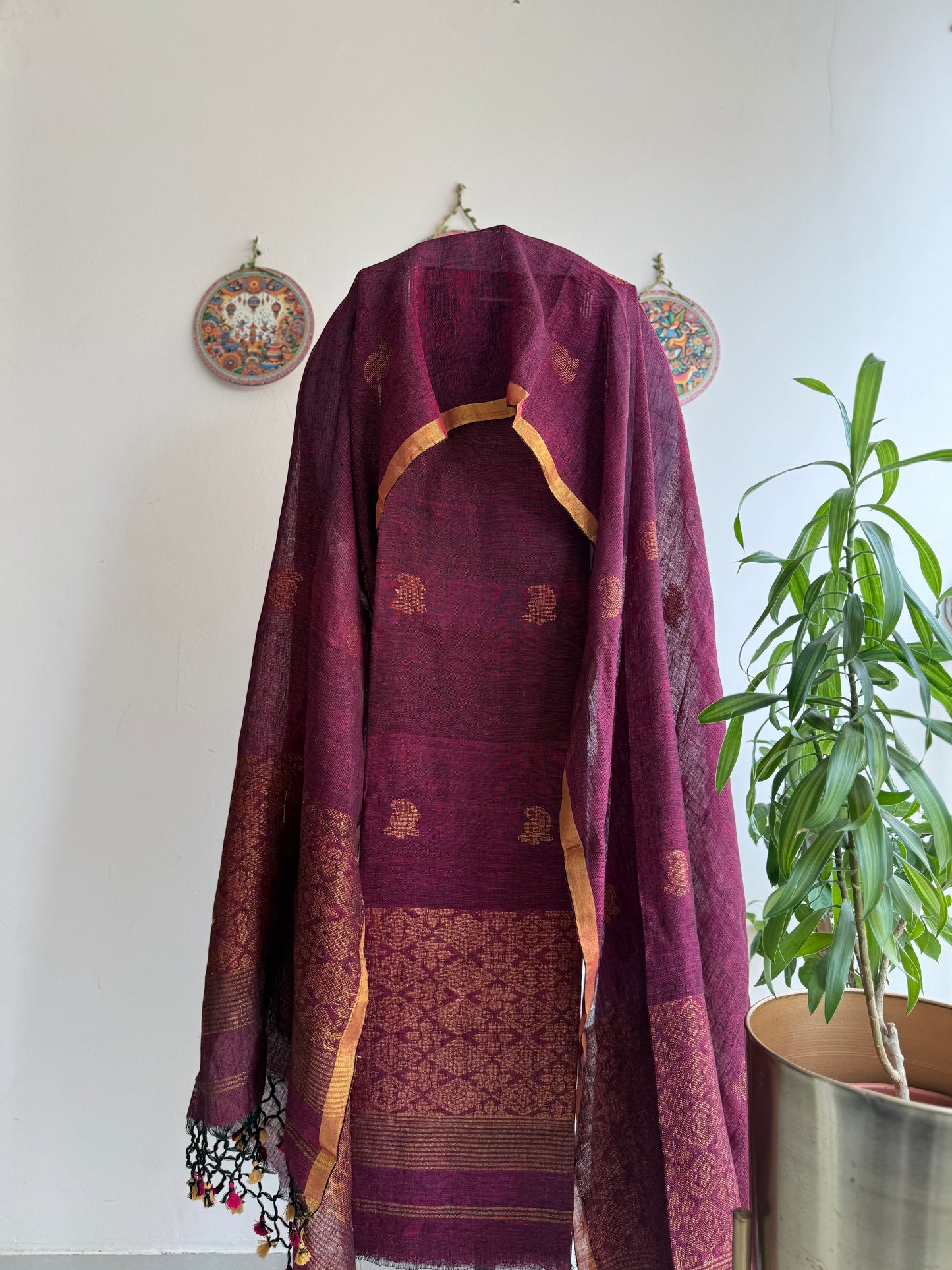 Jamdani- ✨ Pure Linen Jamdani Weaving Kurta & Dupatta Set ✨