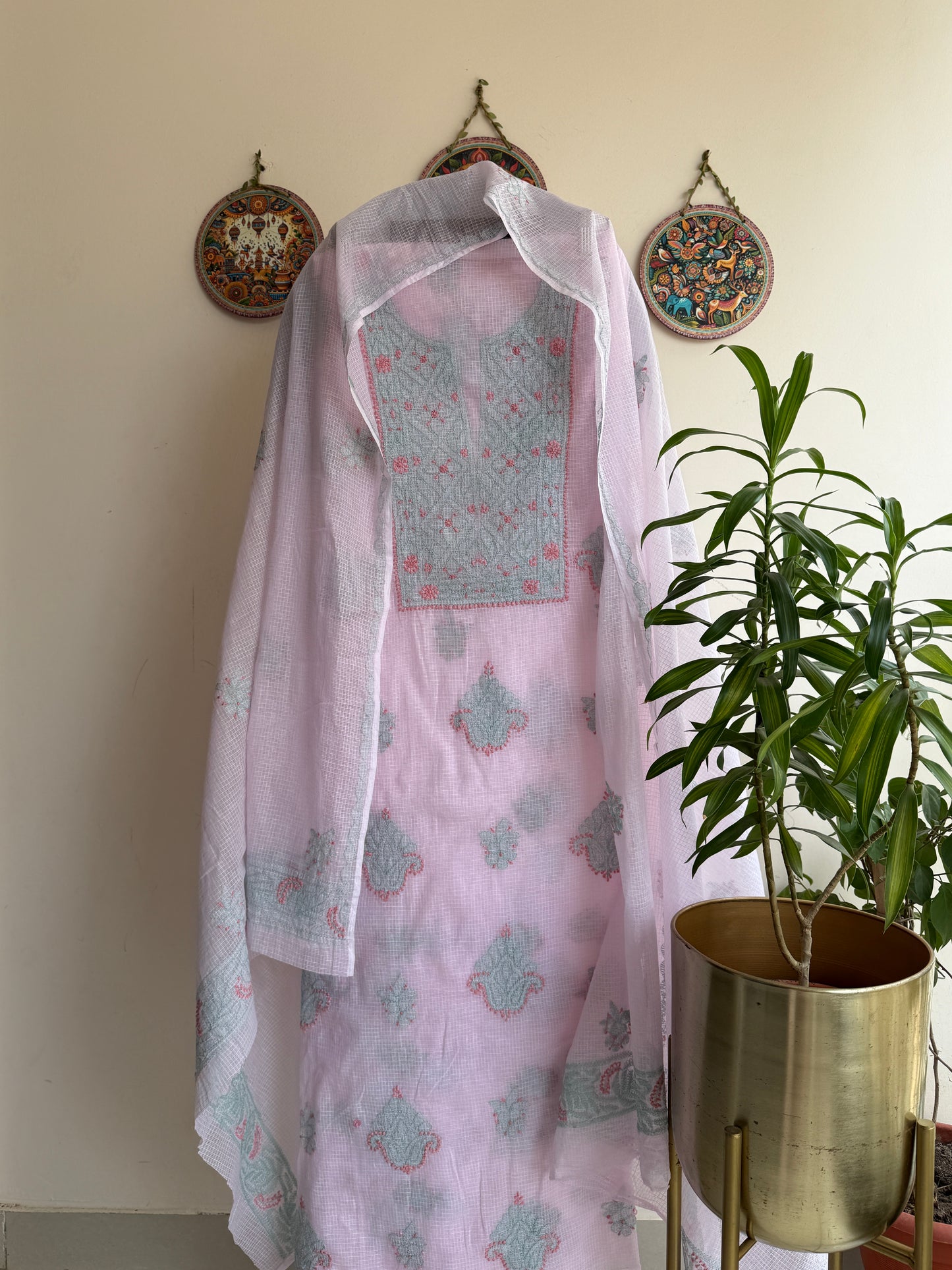 Lucknowi Chikankari Kota Doria Suit Set With Color full thread