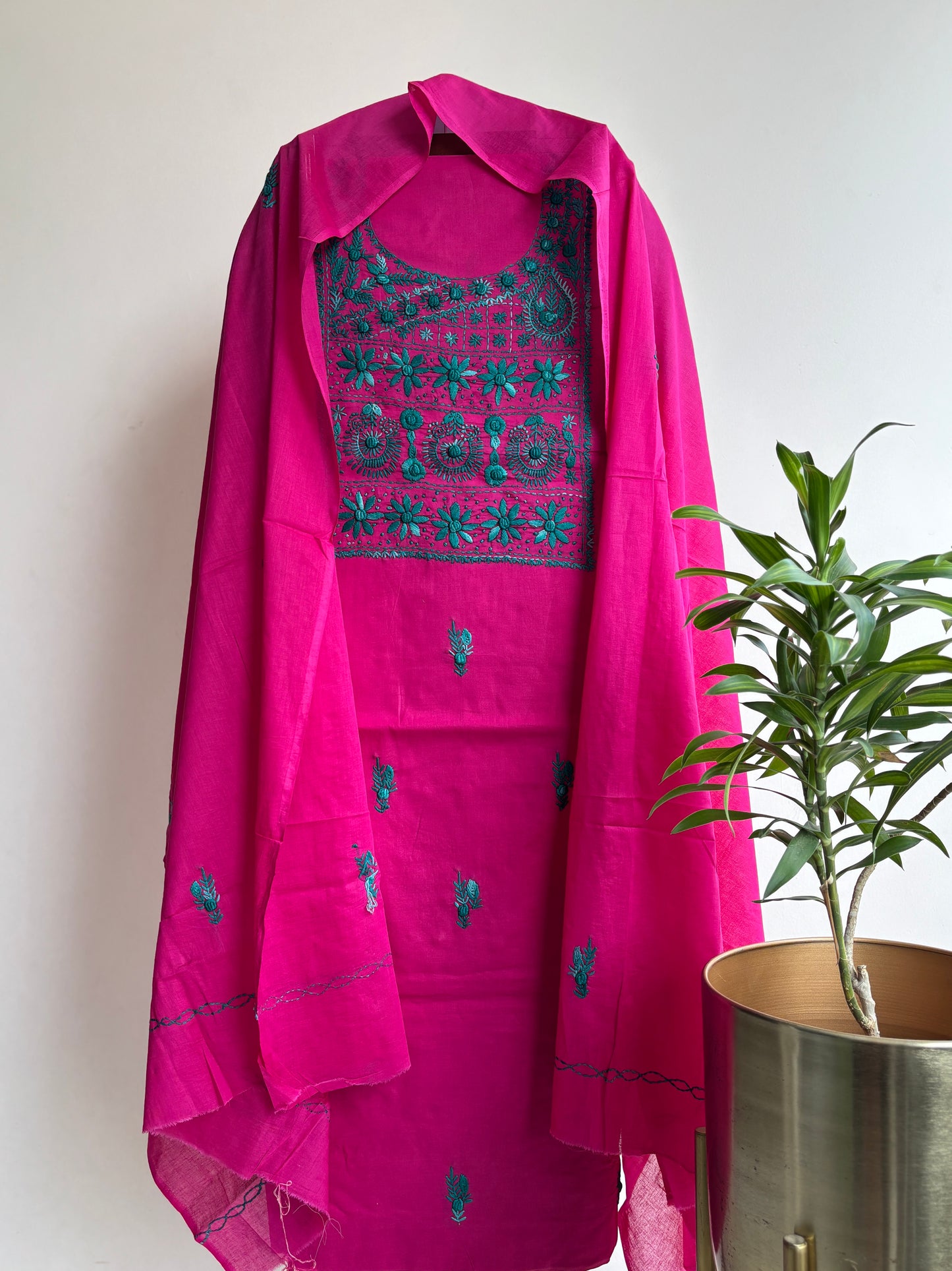 Bengal Handloom-🌸 French Knot & Kashmiri Hand Embroidered Cotton Set 🌸