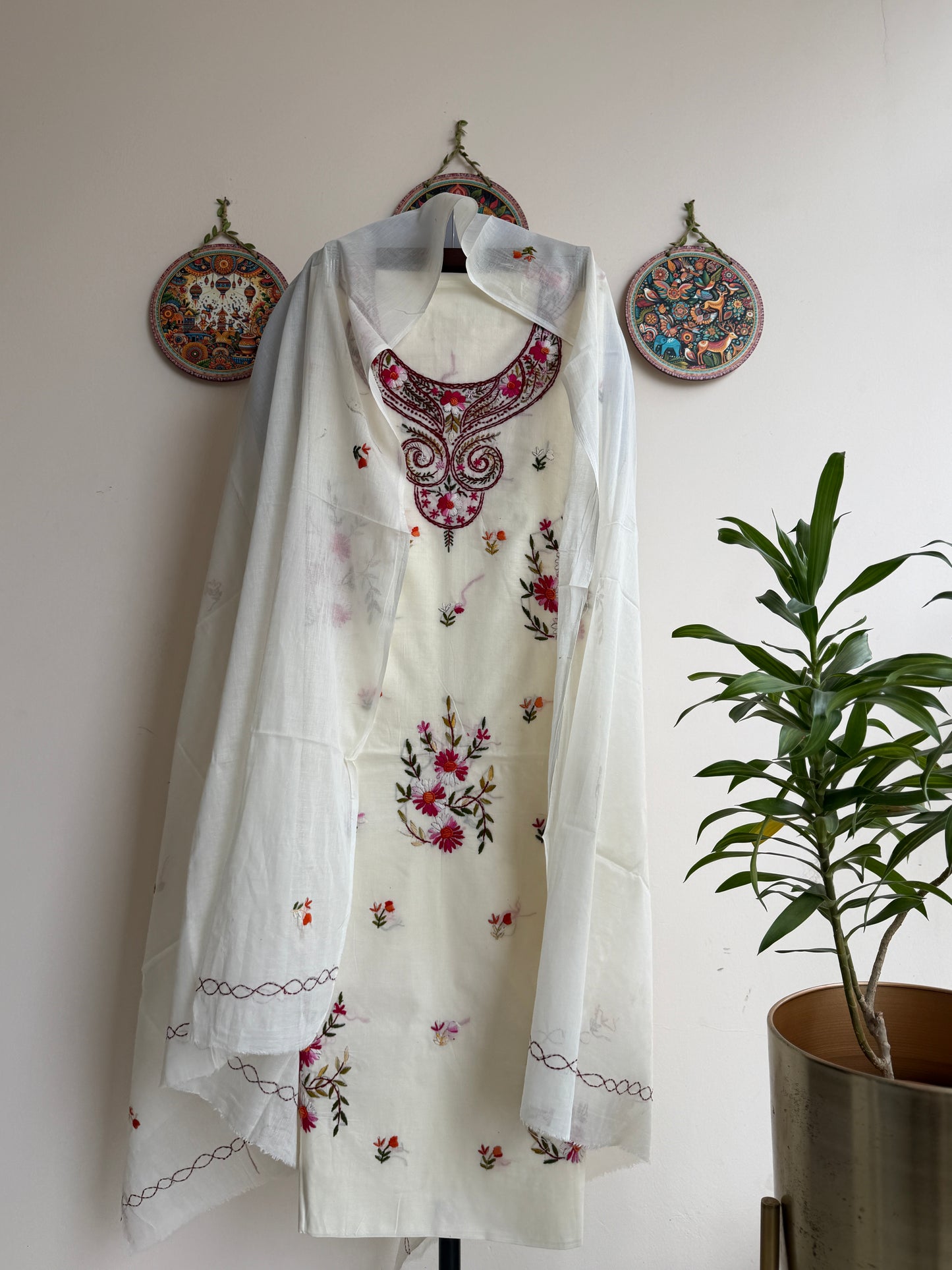 Bengal Handloom – Parsi Work Pure Cotton Embroidered Suit Set