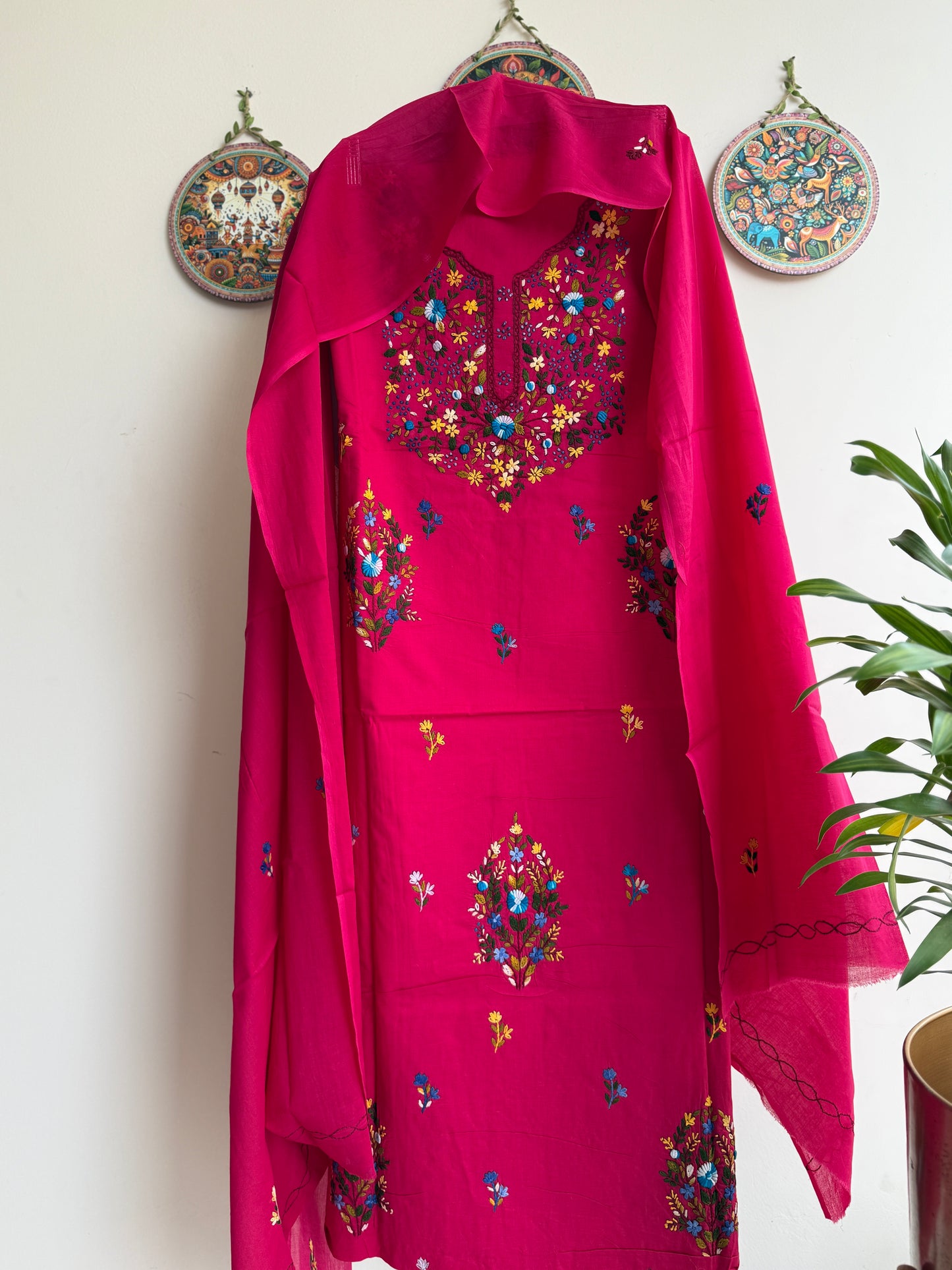 Bengal Handloom-🌸 French Knot & Kashmiri Hand Embroidered Cotton Set 🌸