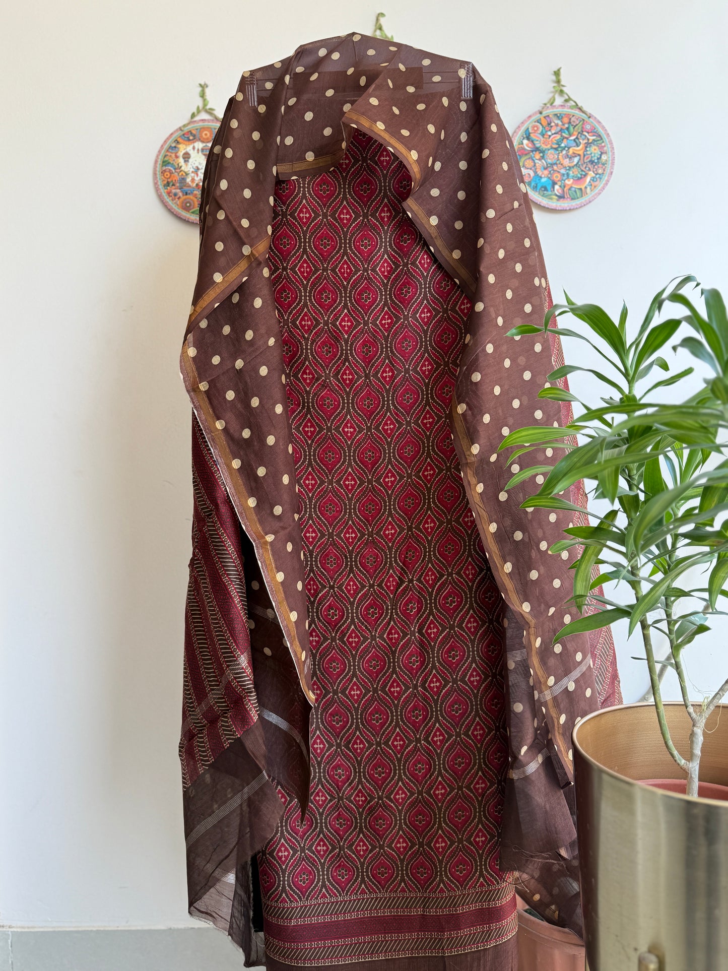 🌸 Pure Maheshwari Silk Floral Suit Set ✨