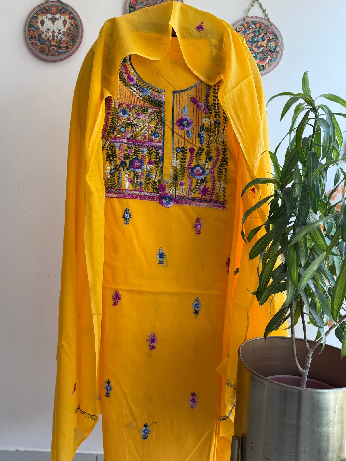 Bengal Handloom – Knot Work and Parsi Work Pure Cotton Embroidered Suit Set