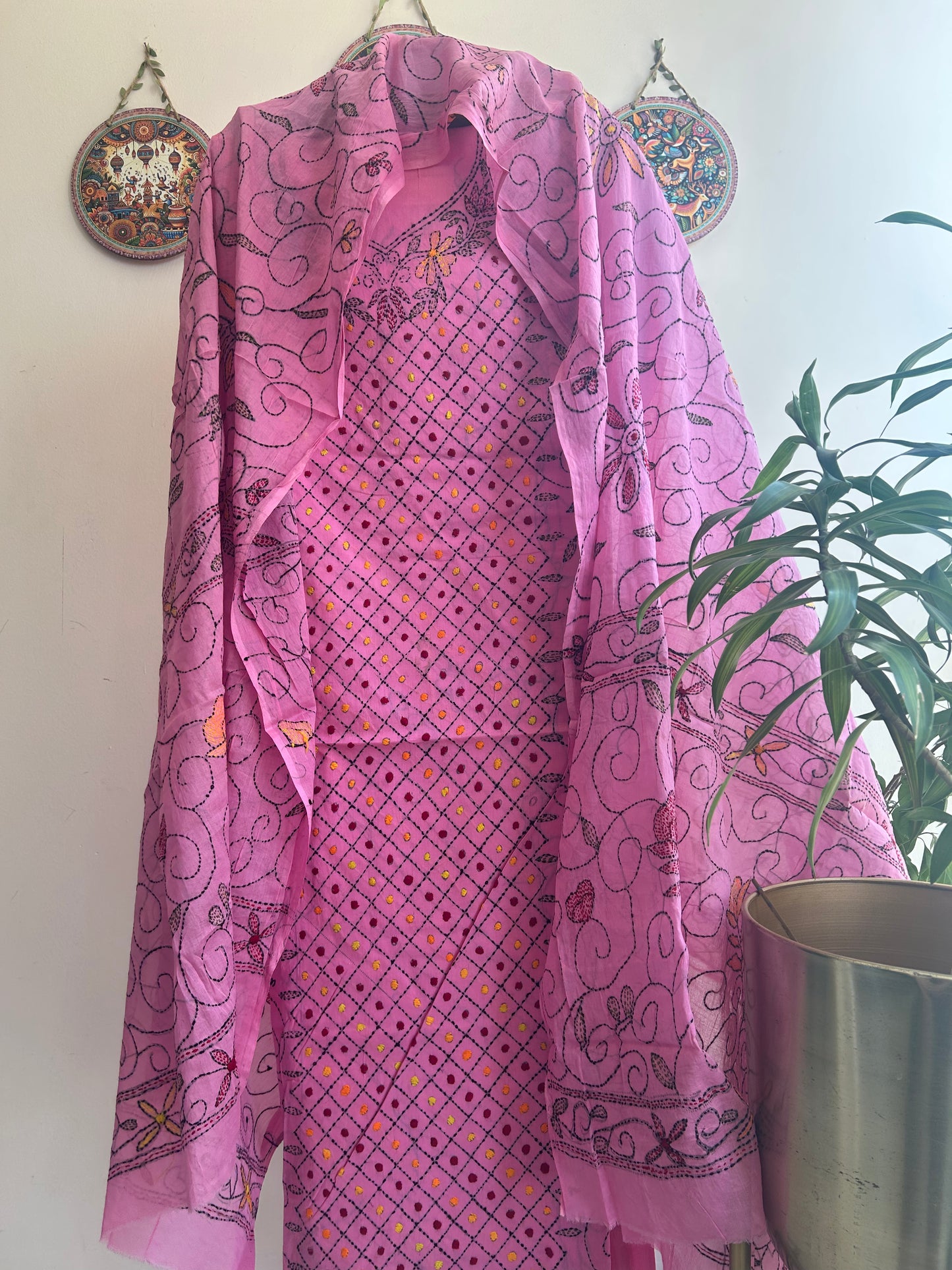 Bengal Handloom- Kanth Stich Geometrical Shape Pure Cotton Embroided Suit Set