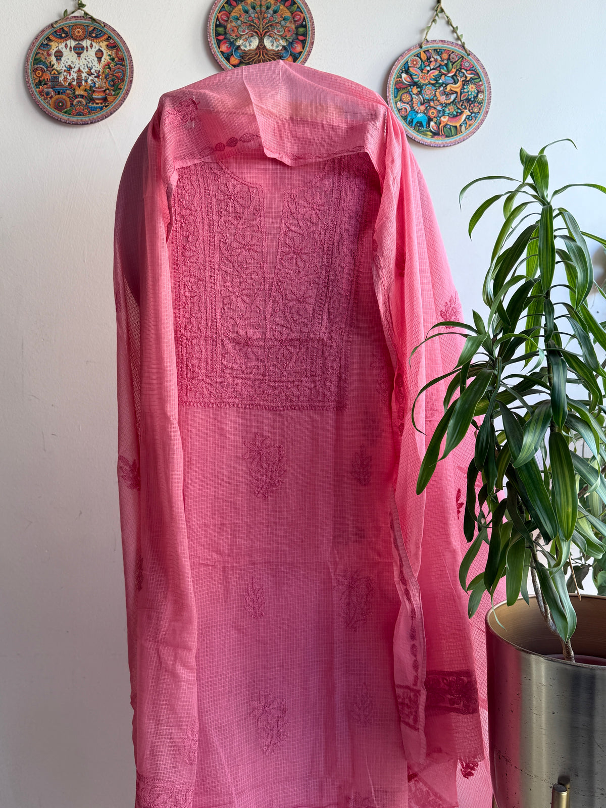 Lucknowi Chikankari Kota Doria Suit Set- Shadow Work