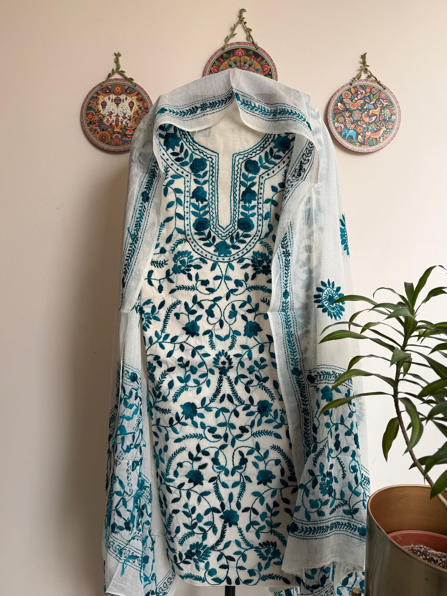 🌼 Bengal Handloom – Phulkari Pure Cotton Embroidered Suit Set-White Base