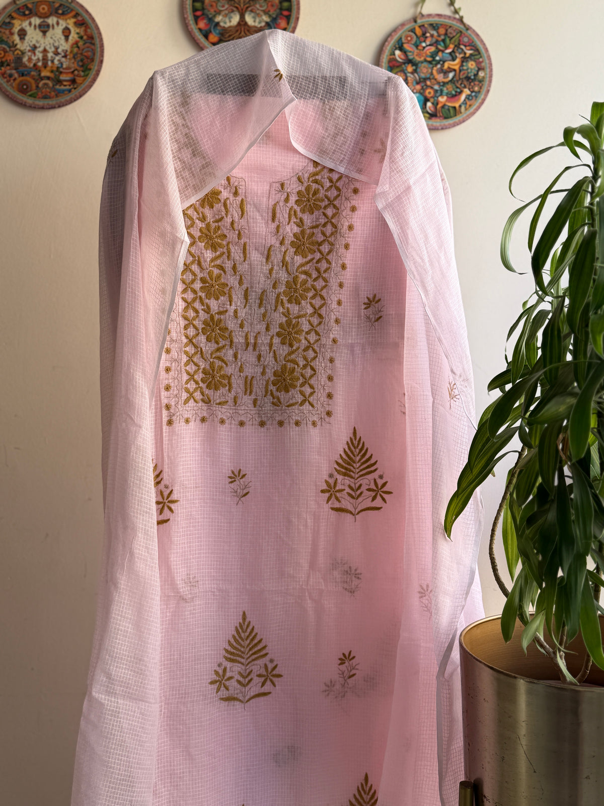 Lucknowi Chikankari Kota Doria Suit Set With Color full thread