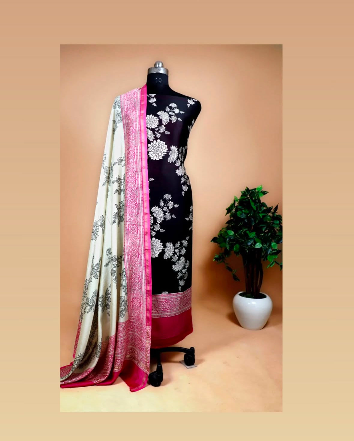 Pure Maheshwari Suit Set