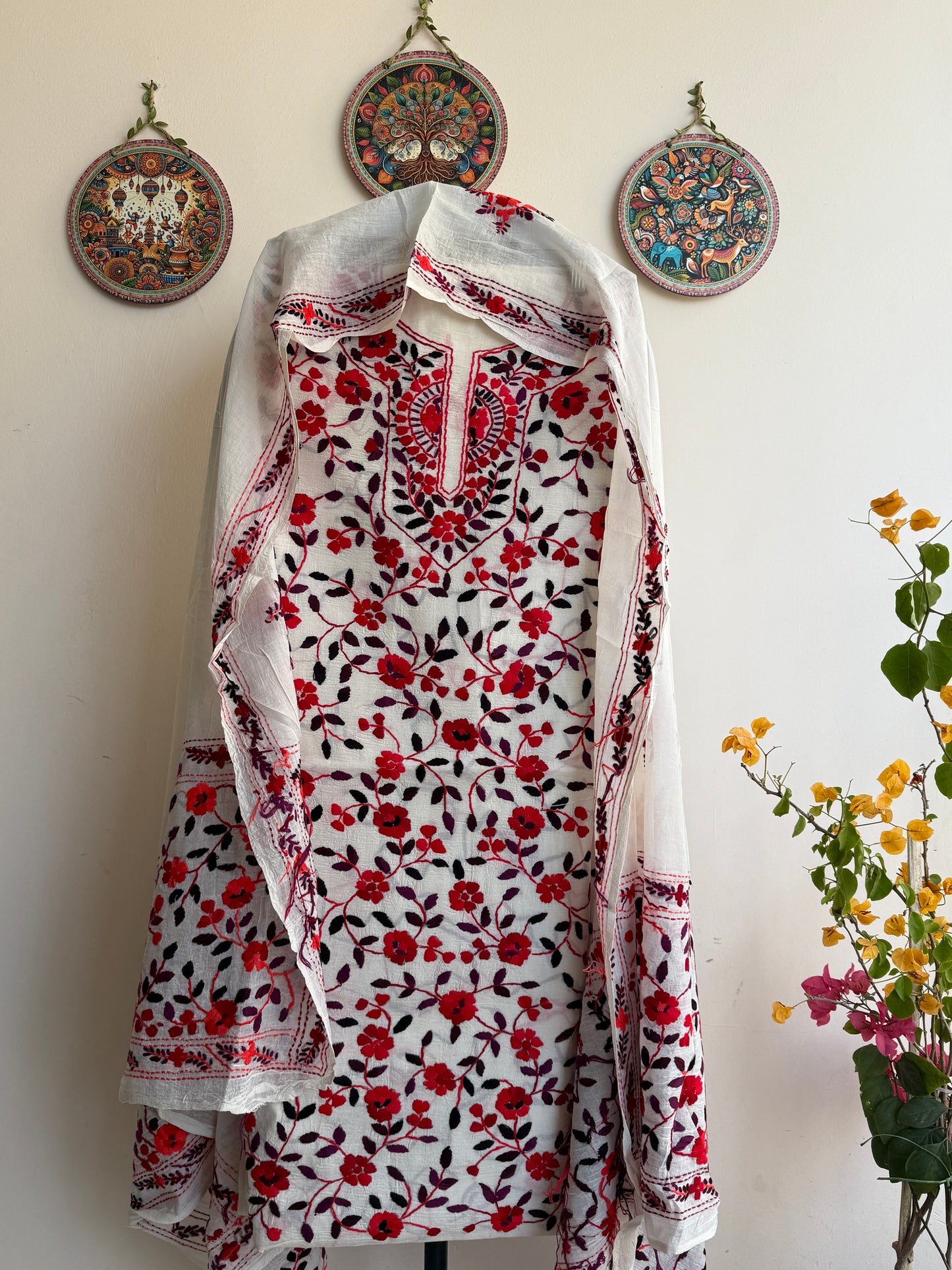 🌼 Bengal Handloom – Phulkari Pure Cotton Embroidered Suit Set-White Base