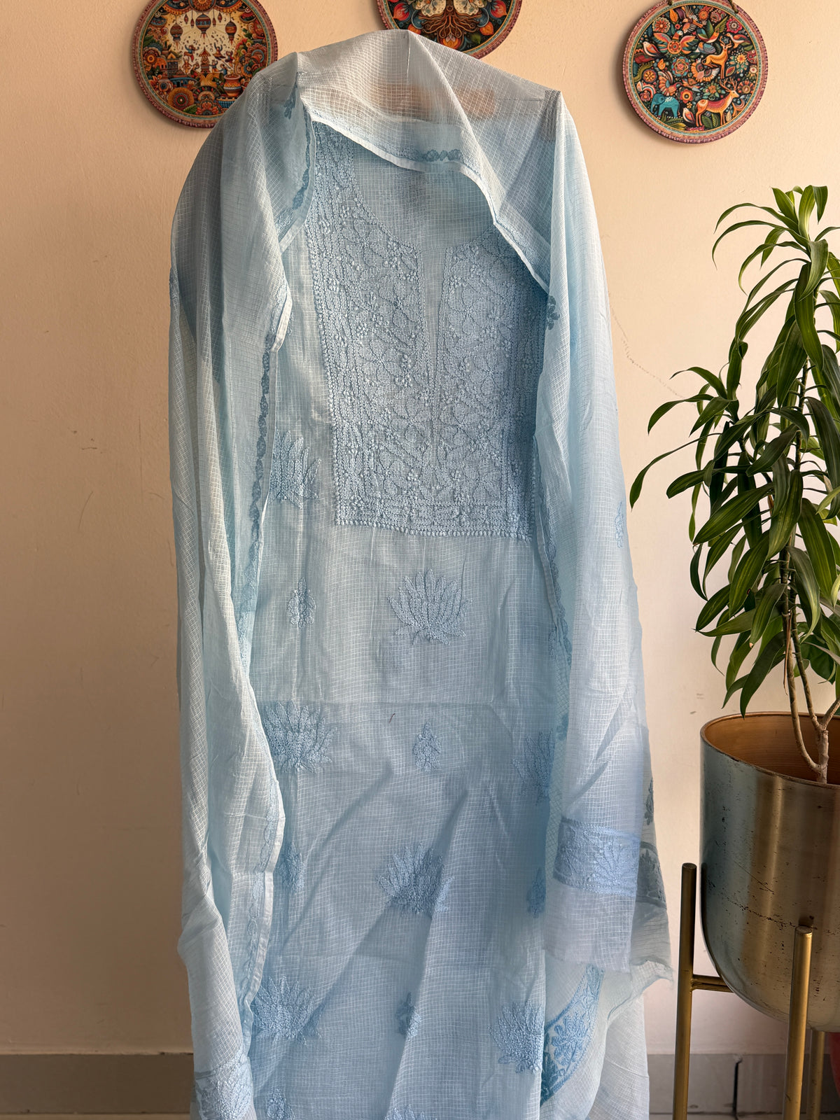 Lucknowi Chikankari Kota Doria Suit Set- Shadow Work