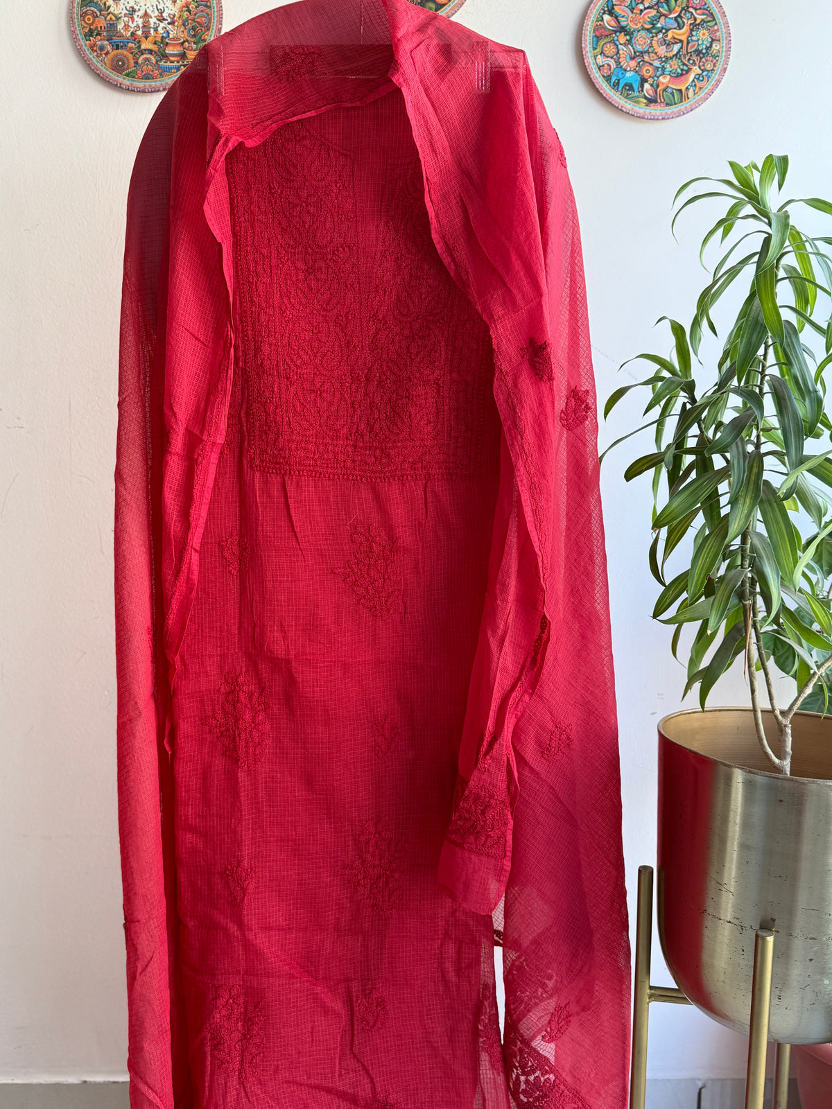 Lucknowi Chikankari Kota Doria Suit Set- Shadow Work