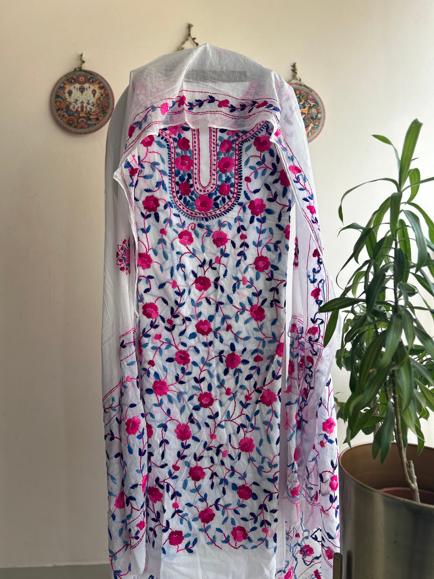 🌼 Bengal Handloom – Phulkari Pure Cotton Embroidered Suit Set-White Base