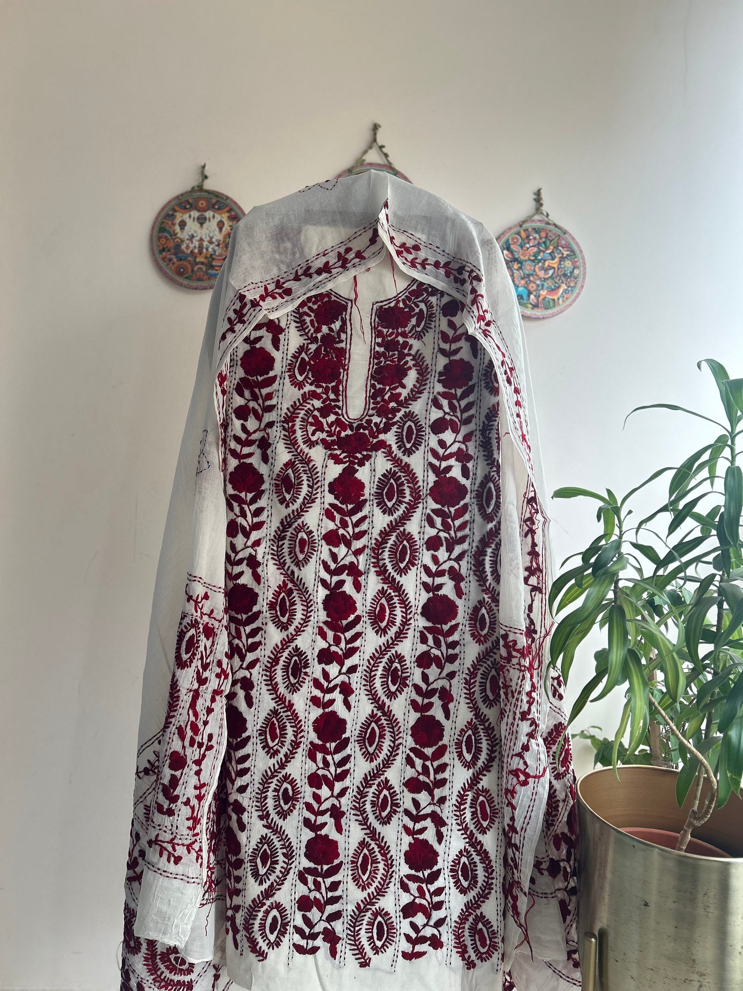 🌼 Bengal Handloom – Phulkari Pure Cotton Embroidered Suit Set-White Base