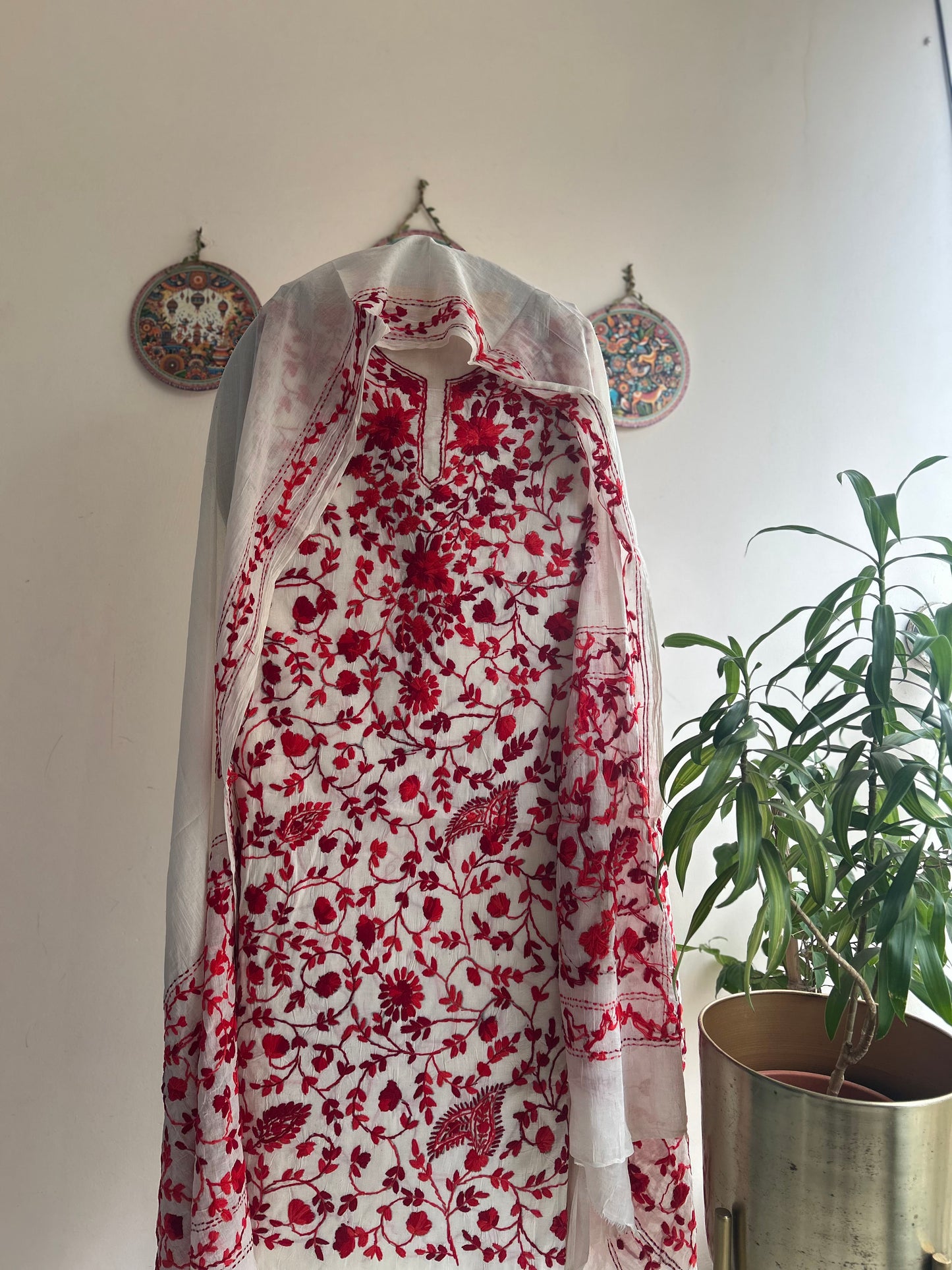 🌼 Bengal Handloom – Phulkari Pure Cotton Embroidered Suit Set-White Base