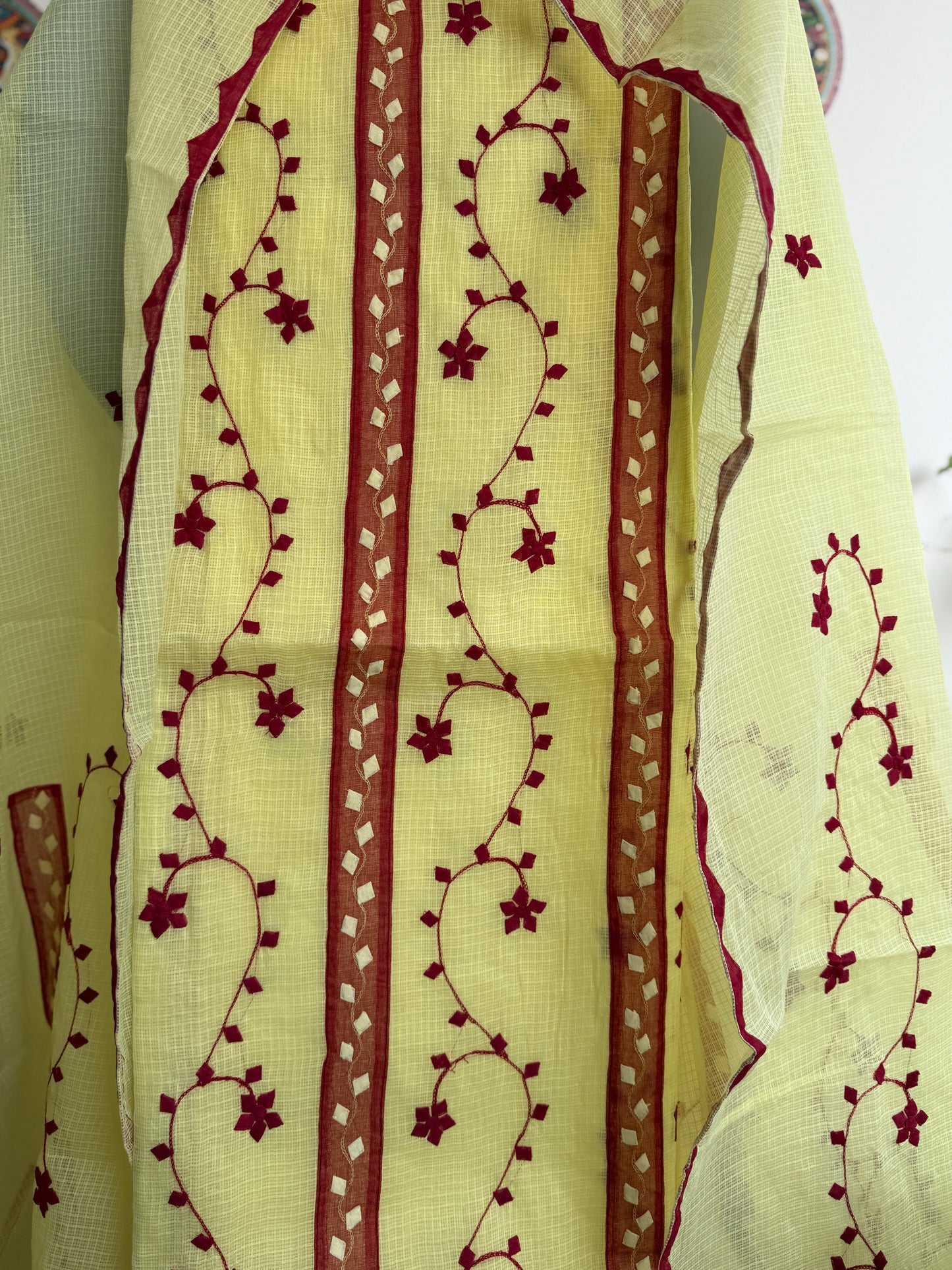 Aligarh's Tradional handcrfted Phoolpatti (applique)- Pannel Work