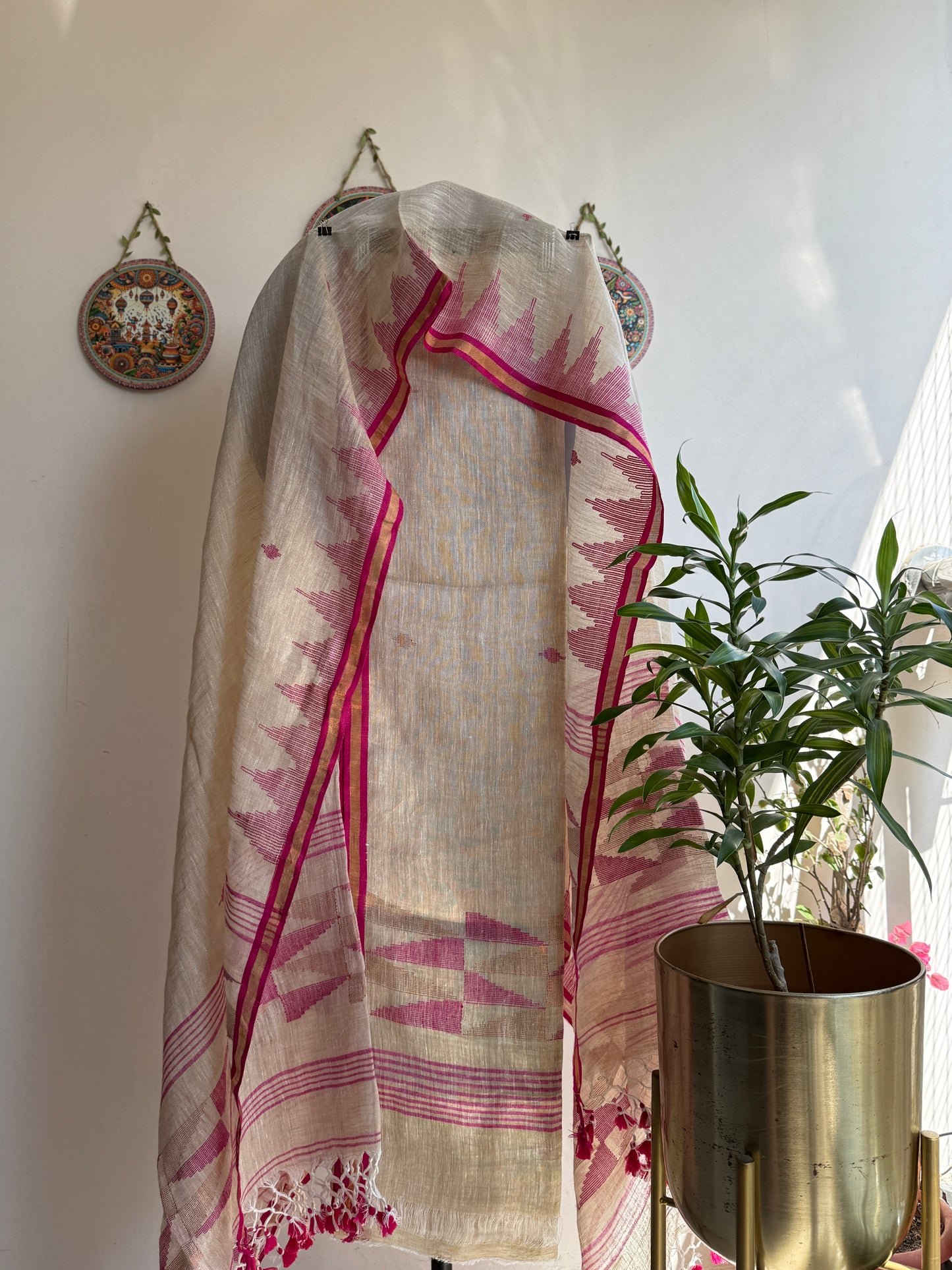 Jamdani- ✨ Pure Linen Jamdani Weaving Kurta & Dupatta Set ✨