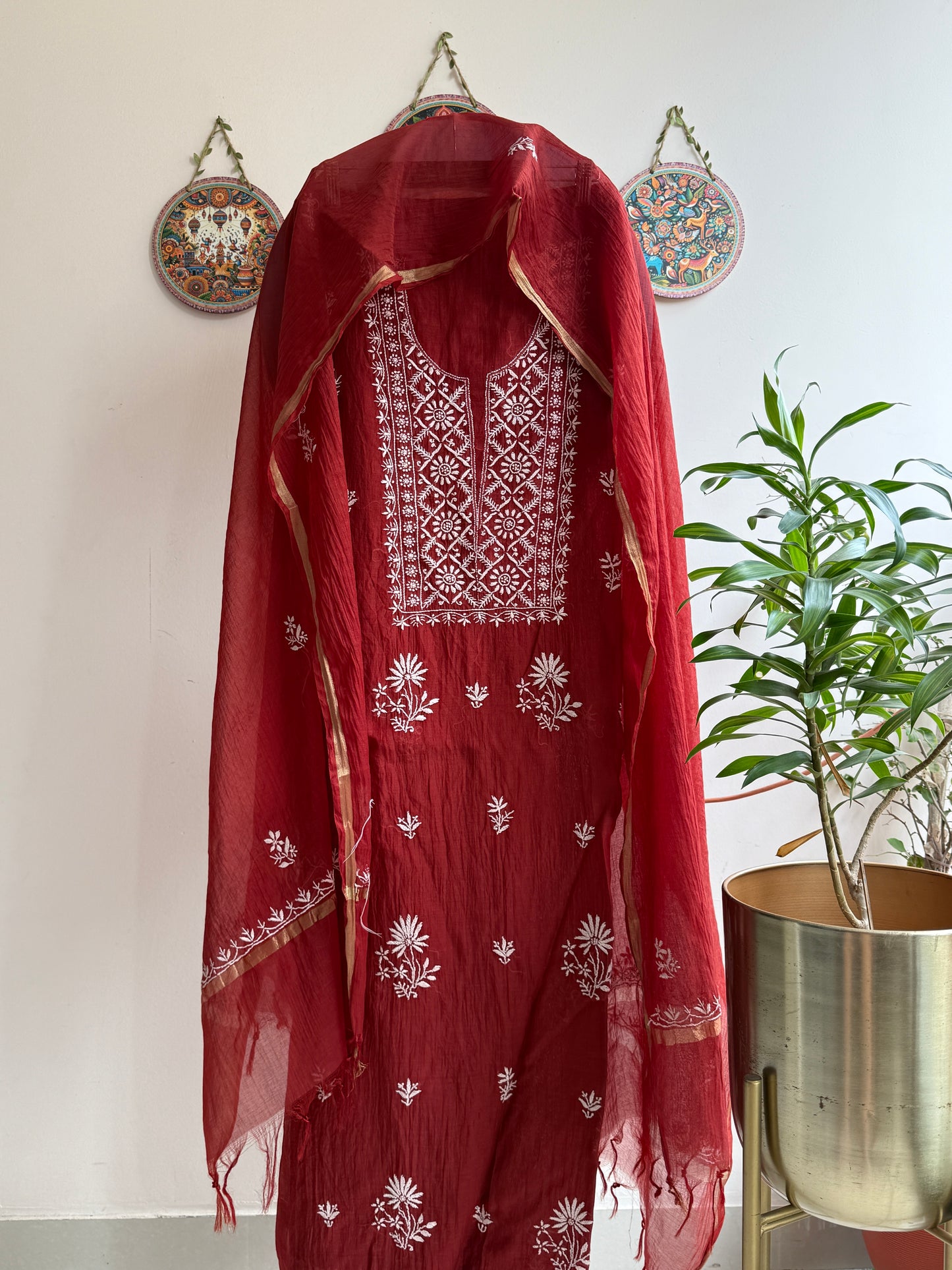 Lucknowi Chikankari Set – Pure Mul Chanderi Handcrafted Elegance