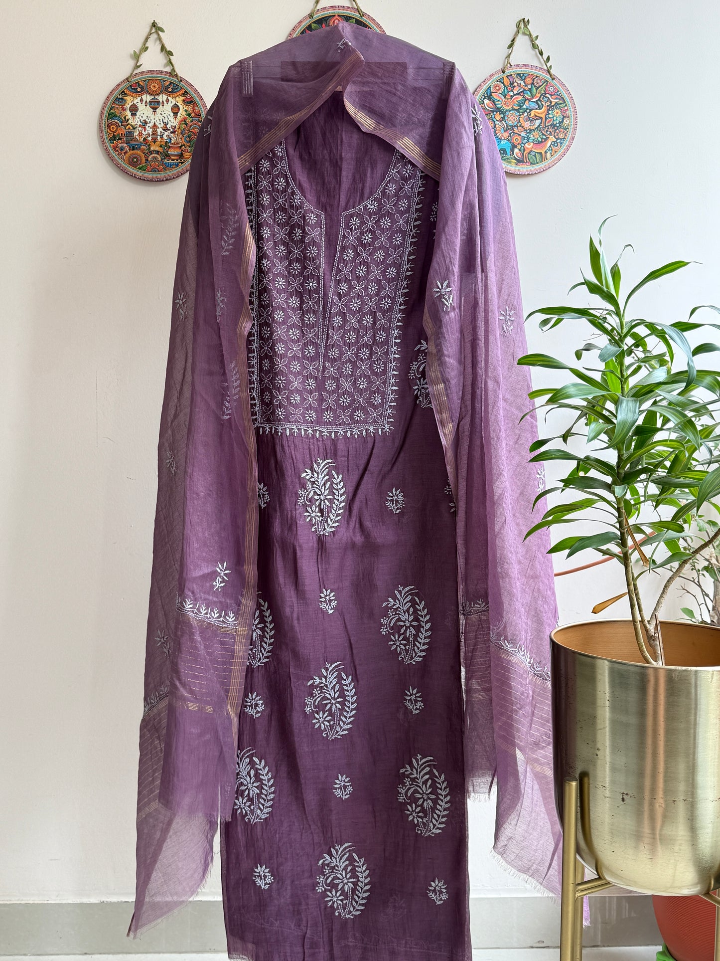Lucknowi Chikankari Set – Pure Mul Chanderi Handcrafted Elegance