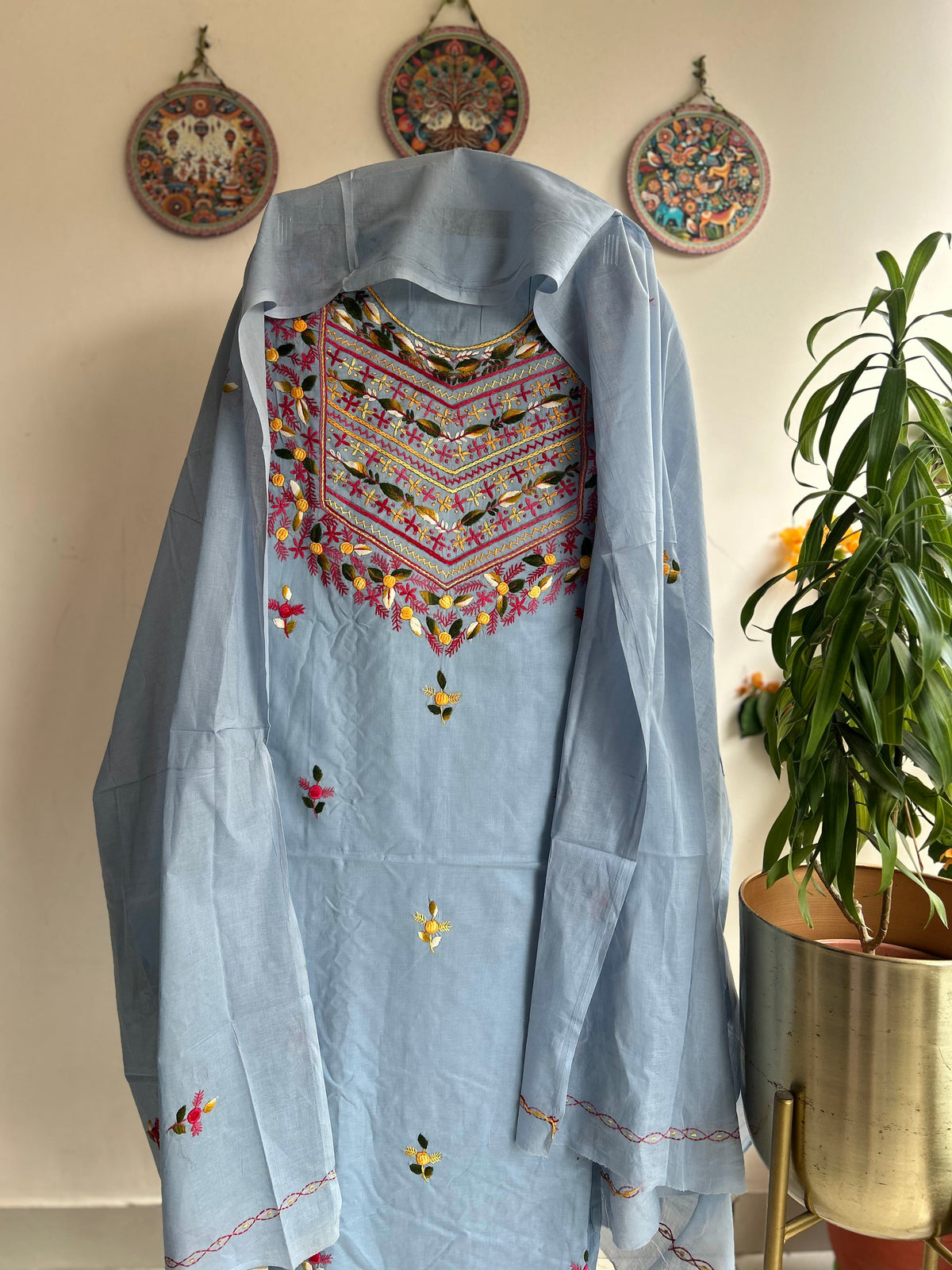 Bengal Handloom – Knot Work and Parsi Work Pure Cotton Embroidered Suit Set