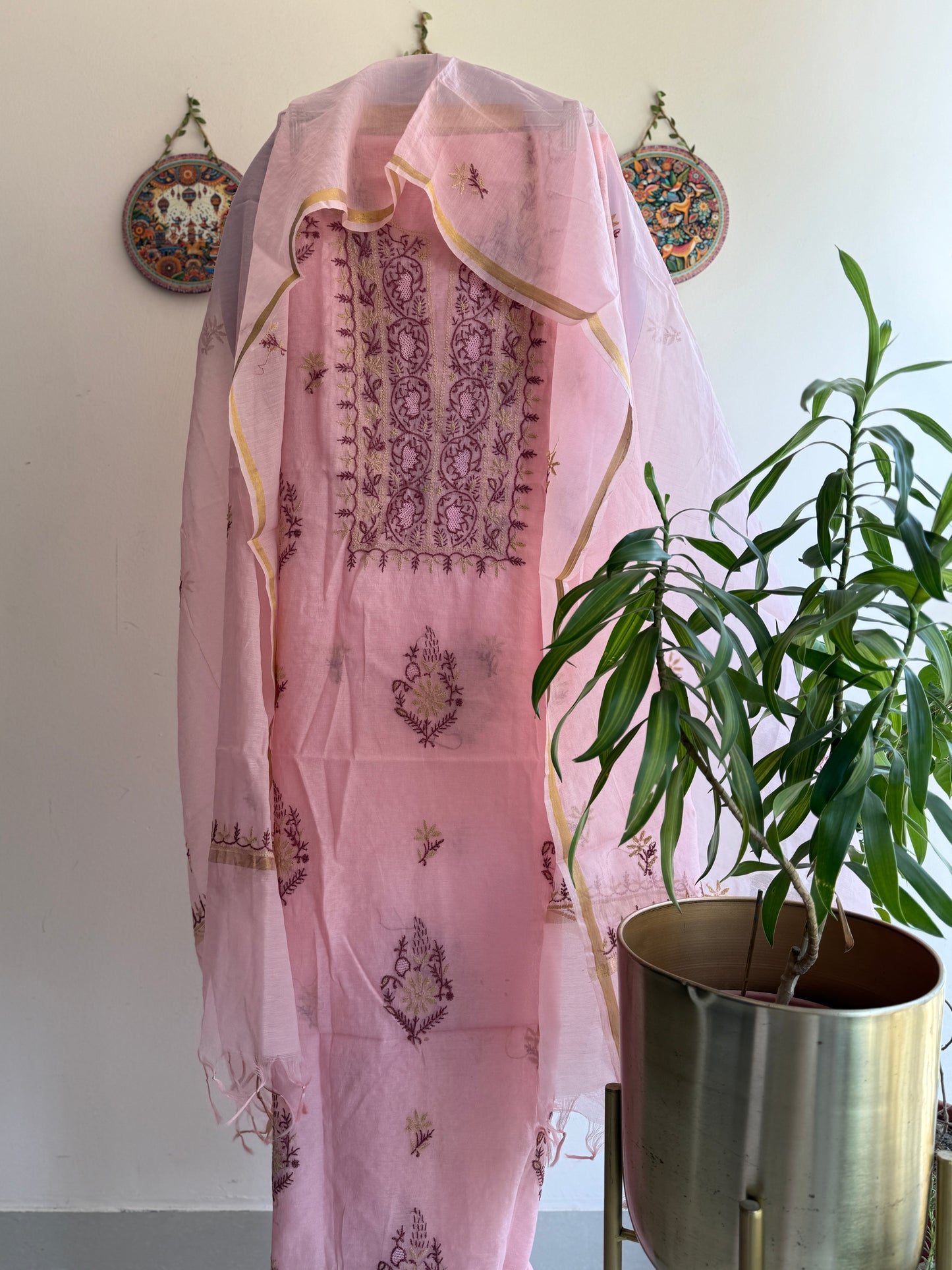 Lucknowi Chikankari Thread Work in Mul Chanderi with Highlight of Jaali Ka Kaam