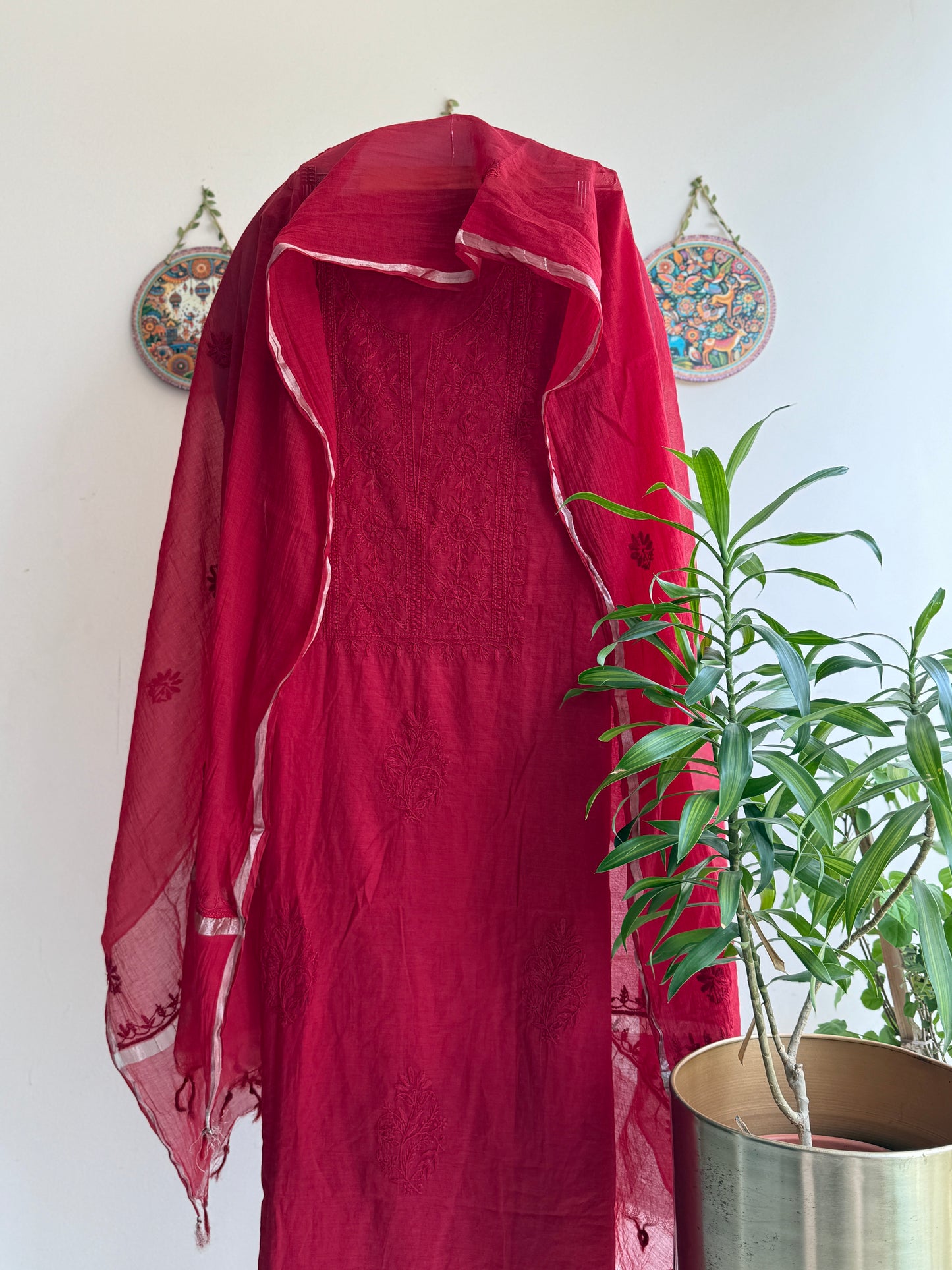 Lucknowi Chikankari Set – Pure Mul Chanderi Handcrafted Elegance