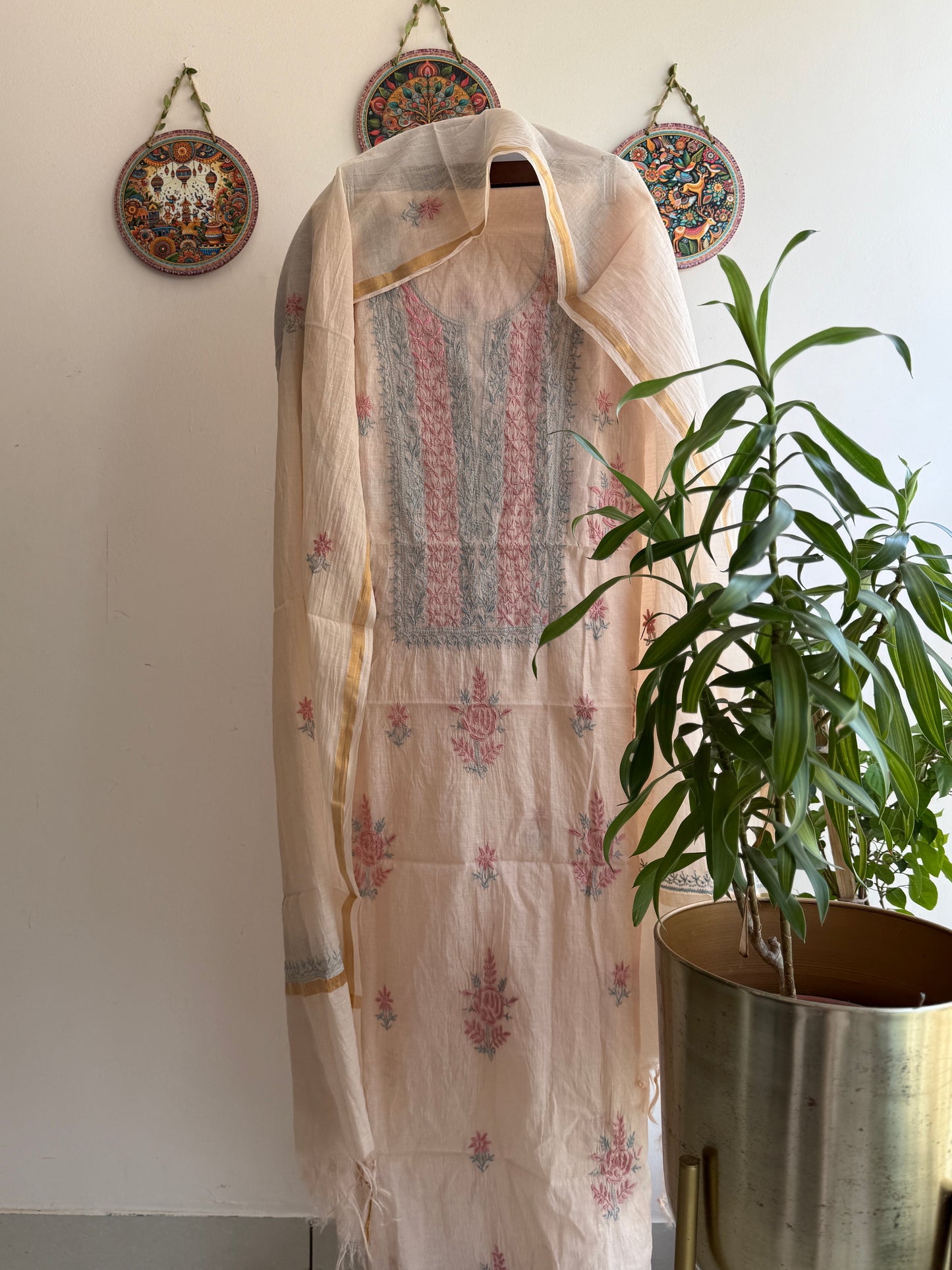 Lucknowi Chikankari Set – Pure Mul Chanderi Handcrafted Elegance