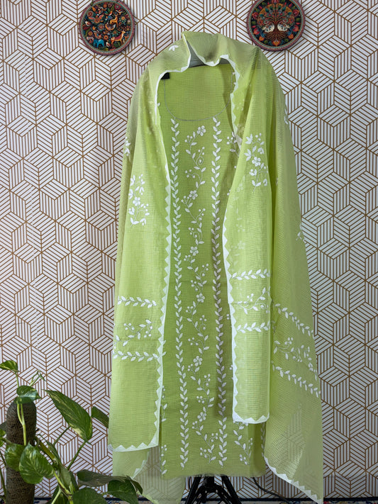 Aligarh's Tradional handcrfted Phoolpatti (applique)- Multicolor Base with White Phoolpatti