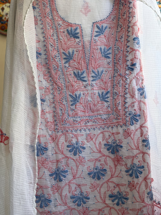Close-up of jaal work embroidery on Pure Kota Doria fabric showcasing fine craftsmanship
